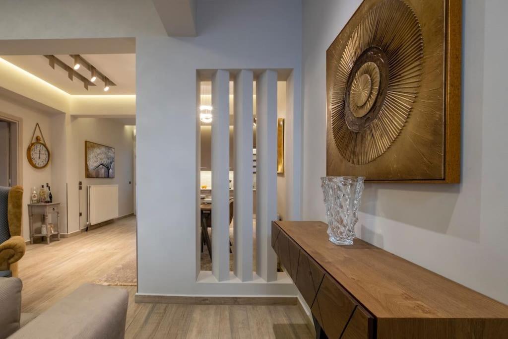 Maison De Luxx A10, Cozy Apartment With Garden In Larissa Exterior photo